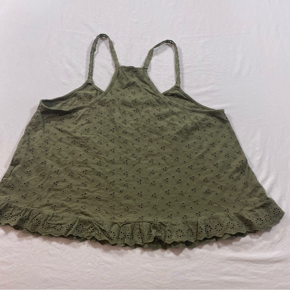 Aeropostal Eyelet Cropped Top Women’s large spaghetti straps flare top